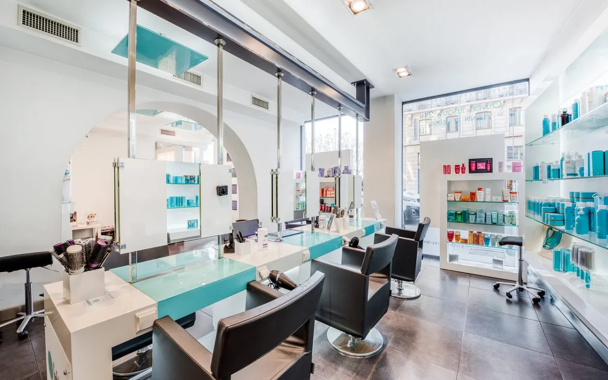 Confidences Le Salon - Cordeliers