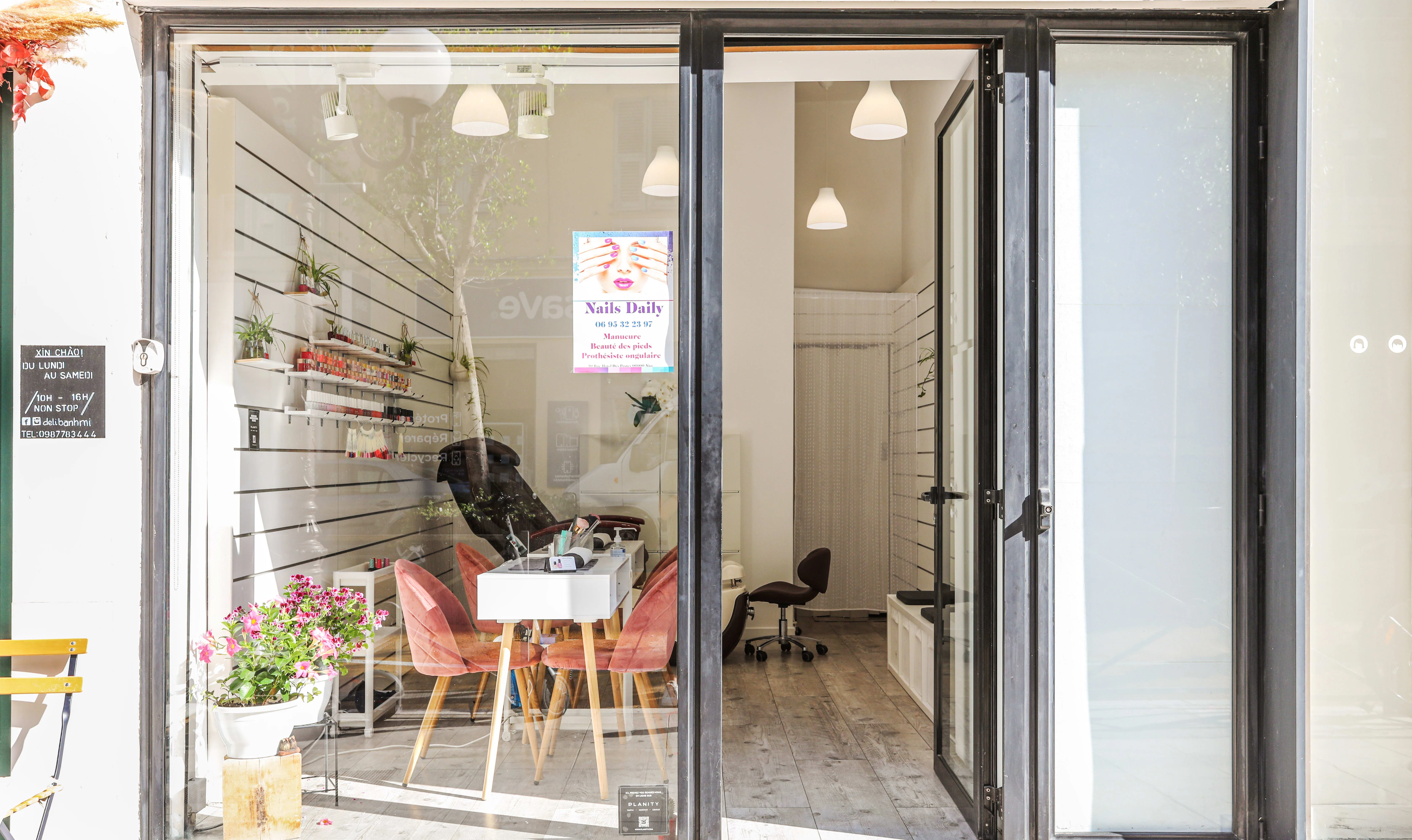 Nails Daily - Hôtel des Postes