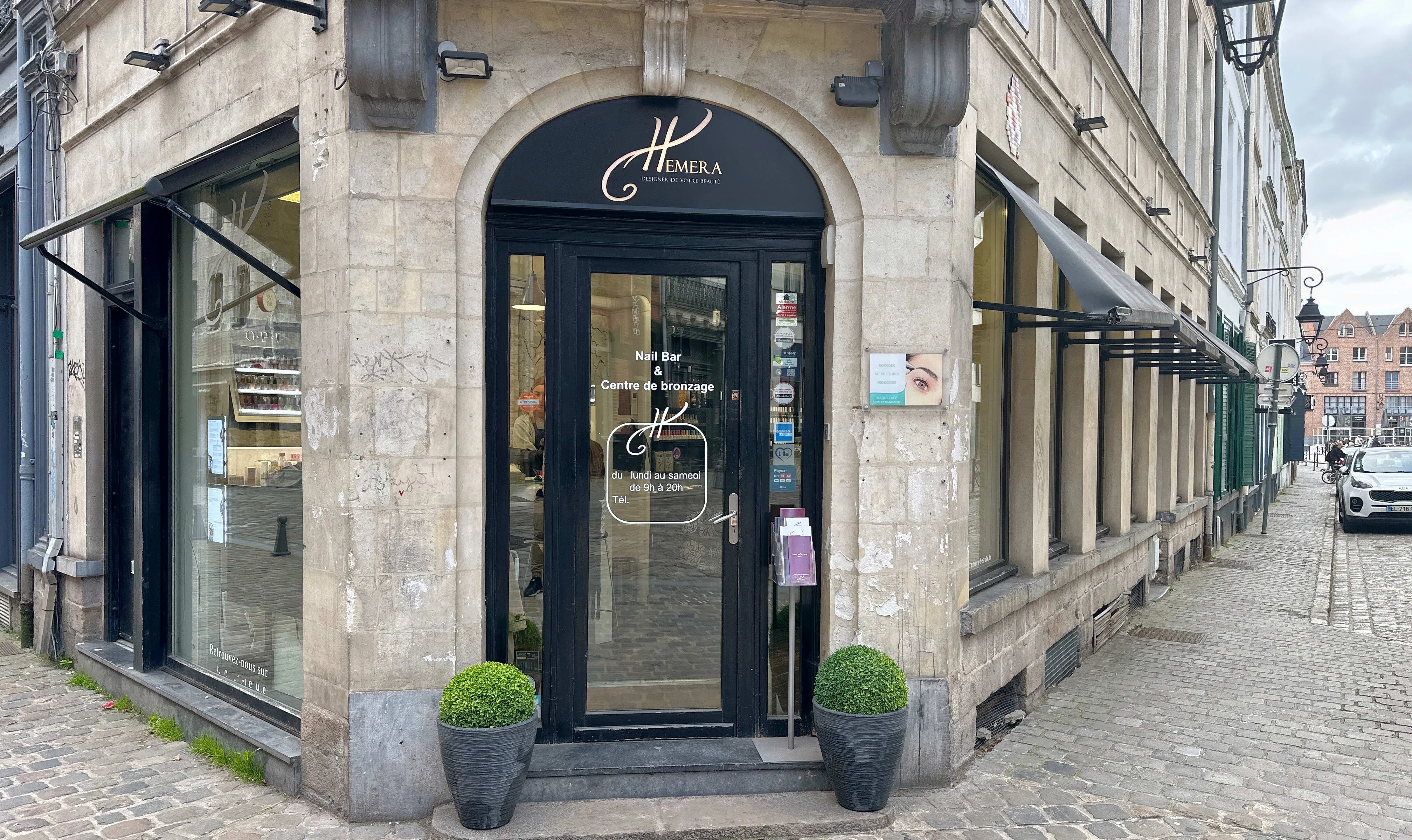 Bar à ongles O.P.I By Hemera