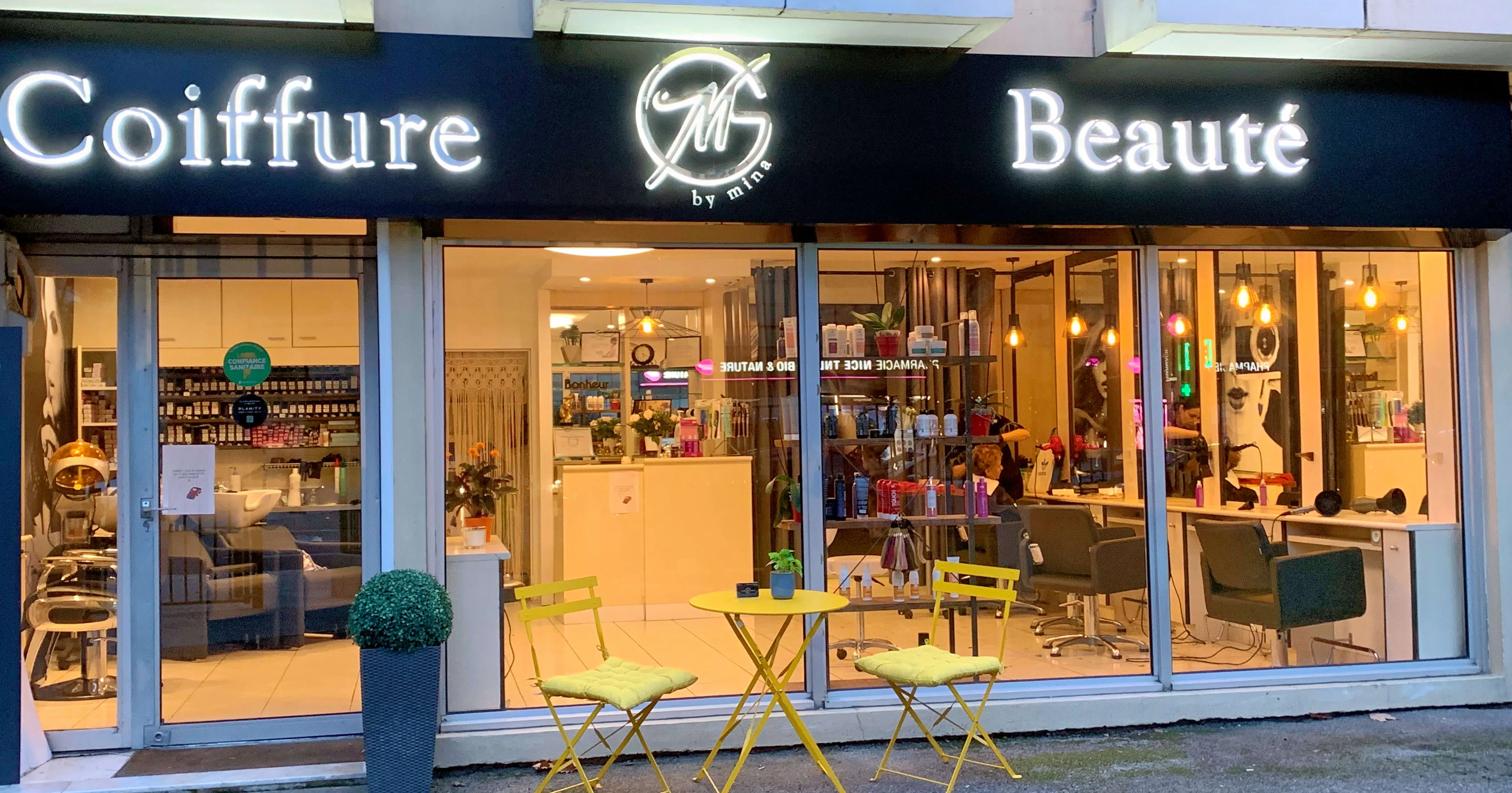 MG Coiffure Beauté - Mina