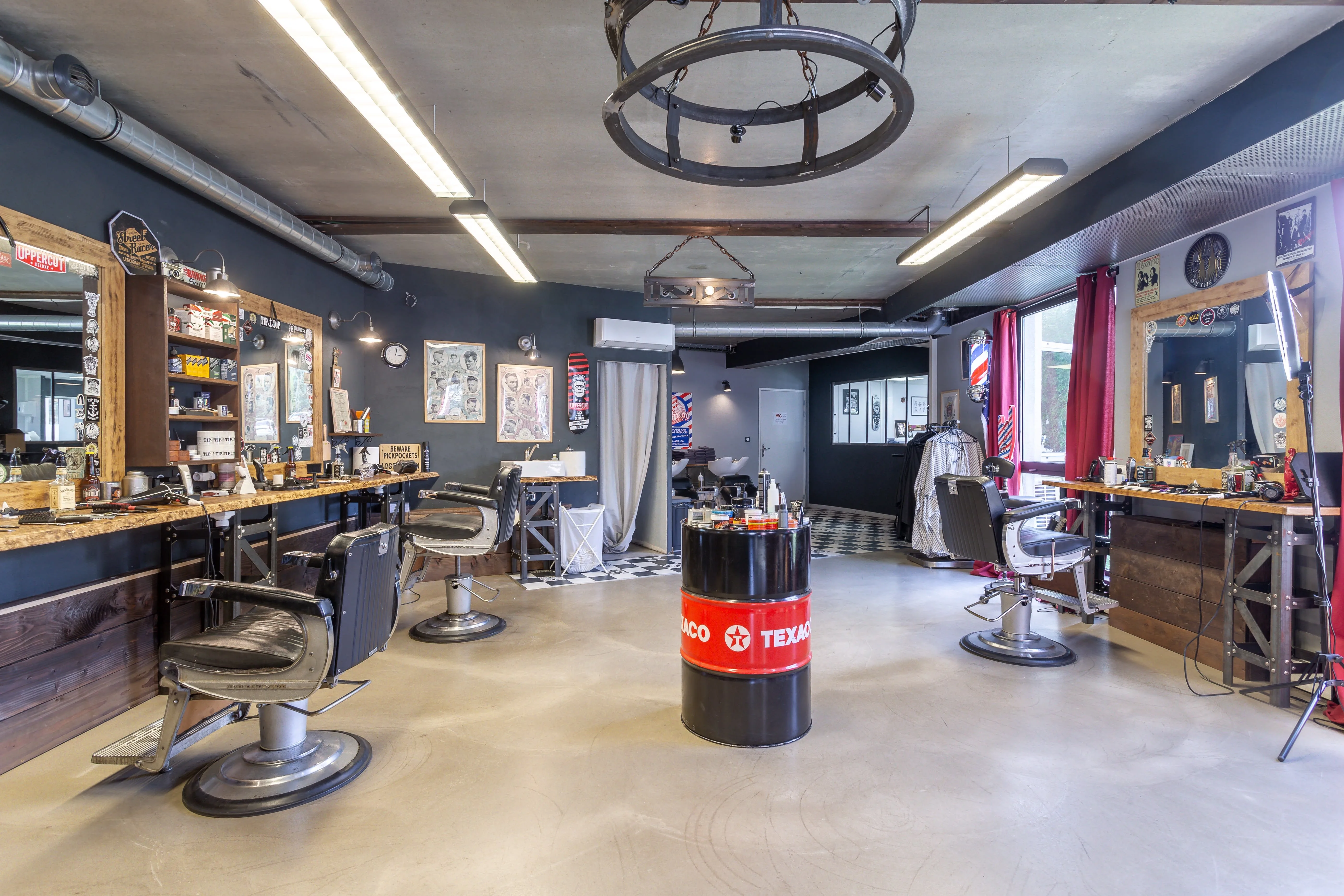 Mister Haircut factory