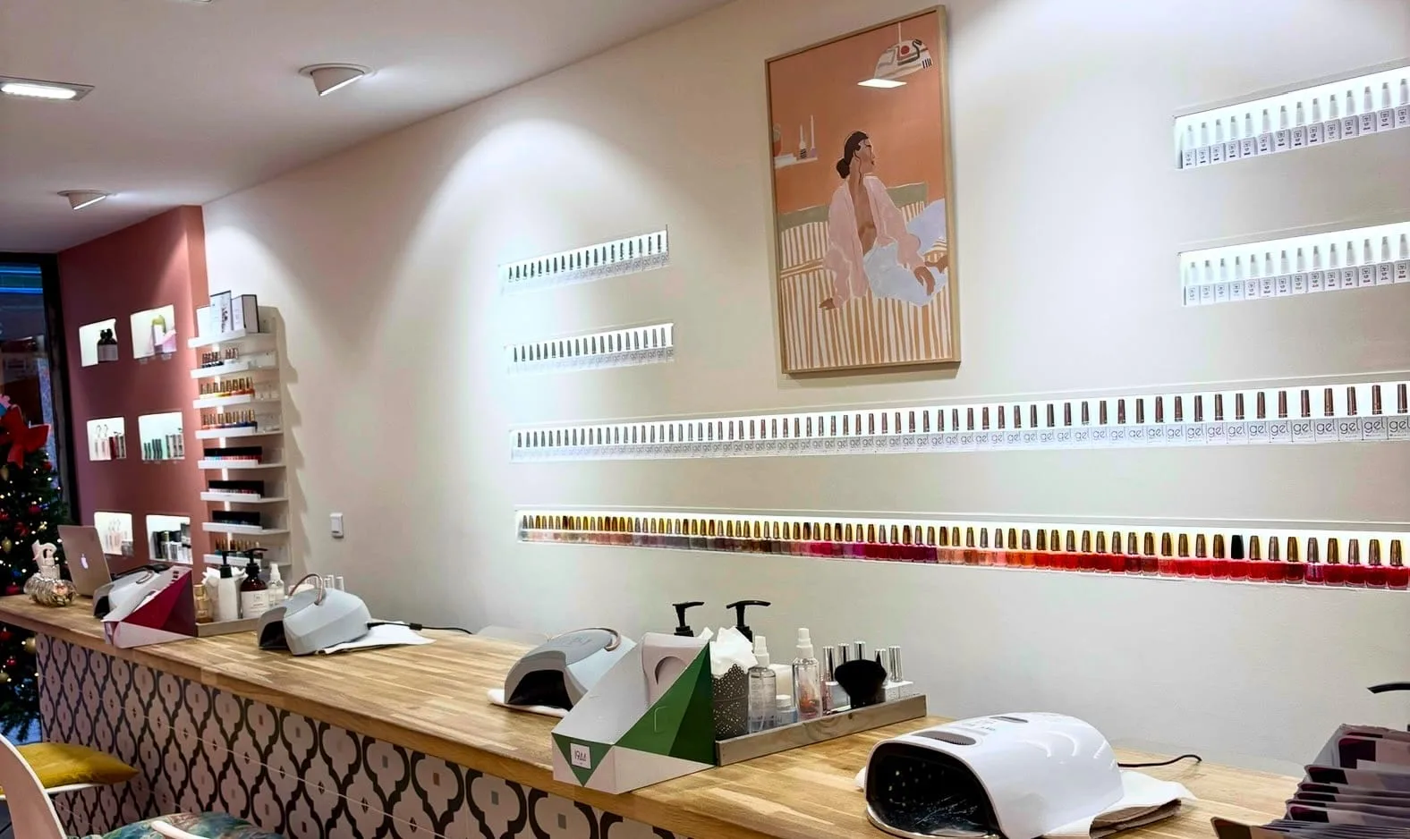 Nail Atelier - Dijeaux