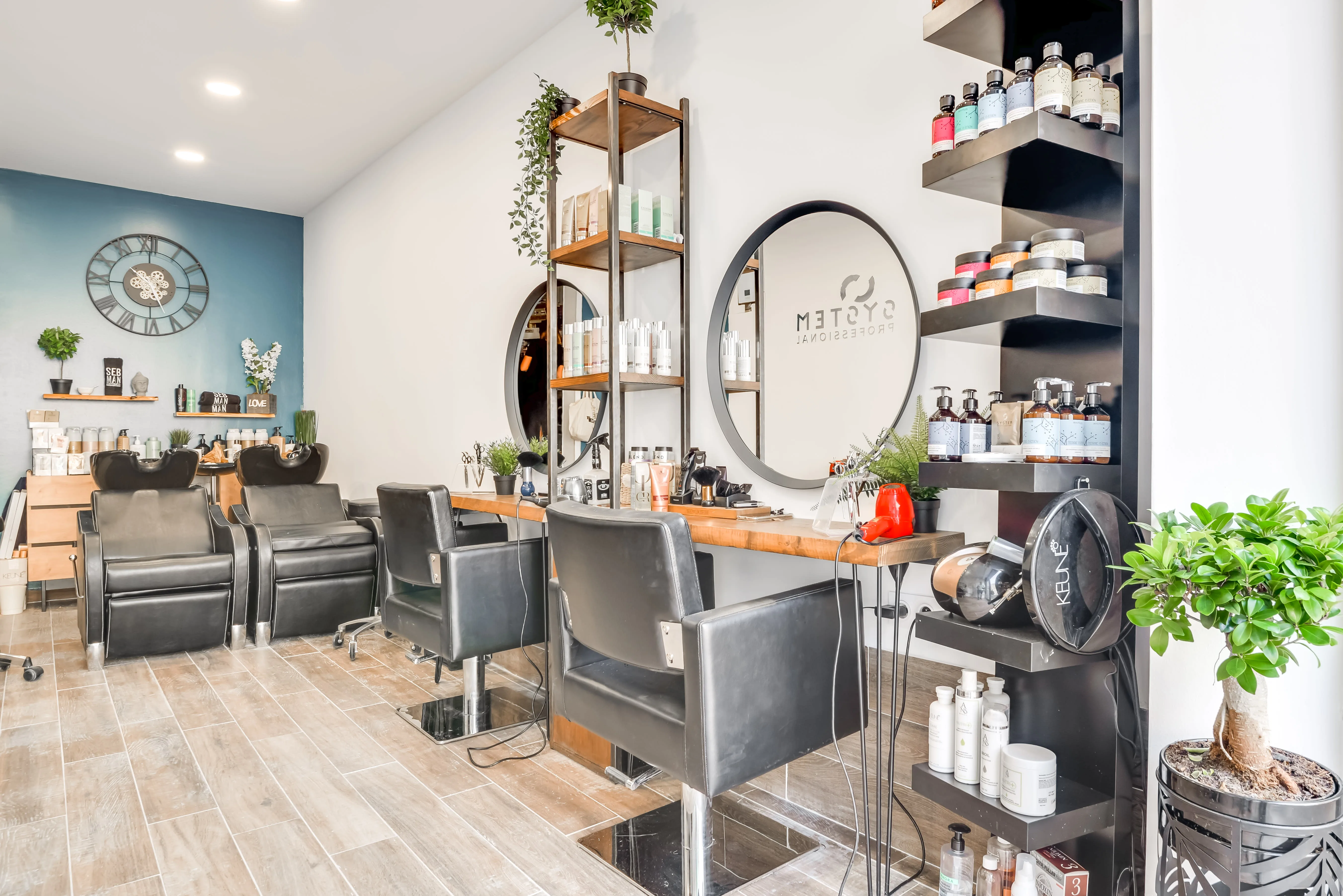 Le petit salon by Coralie