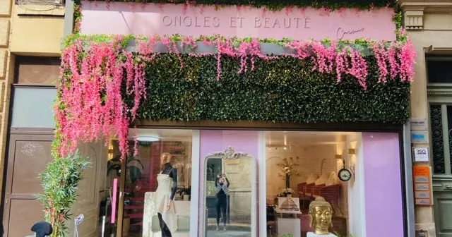 Ongles et beauté Carmes