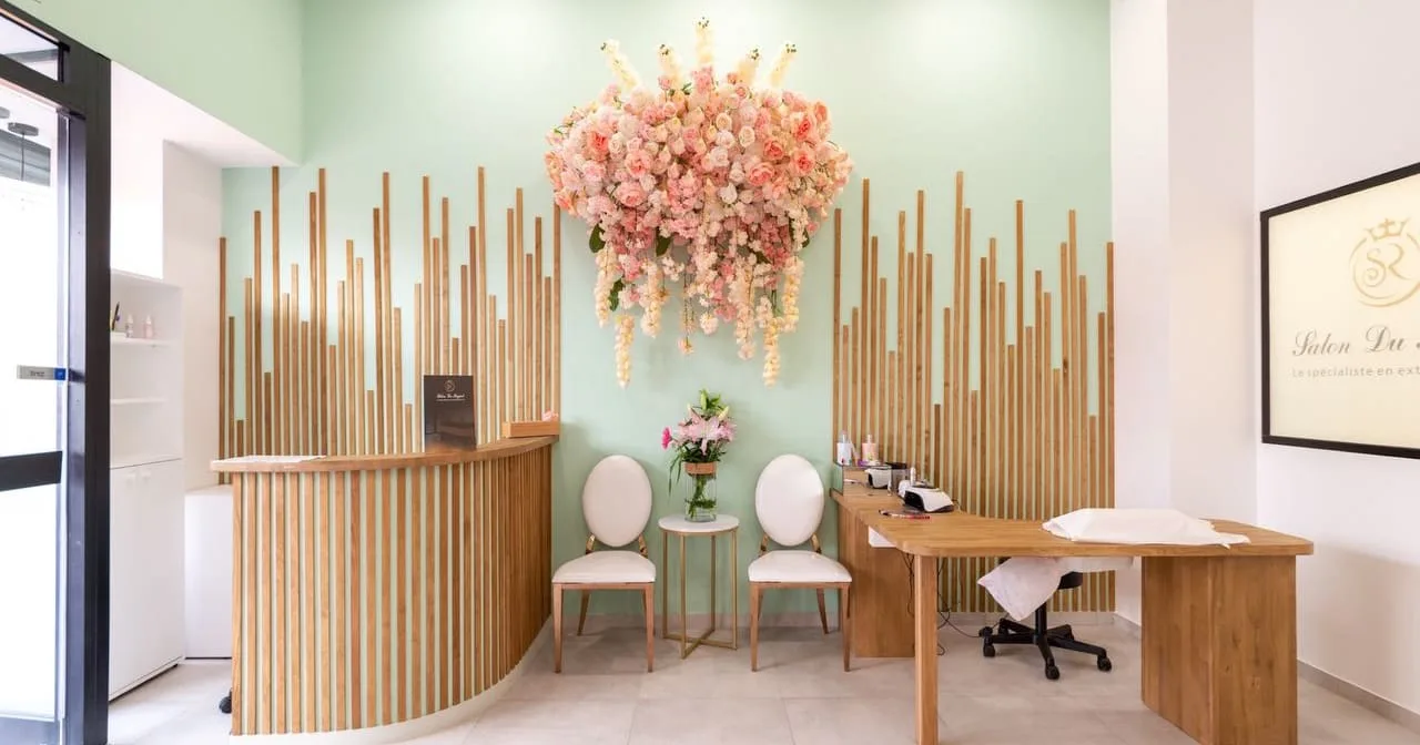 ELINA FILATOVA EXTENSION DE CILS (ex SALON DU REGARD REPUBLIQUE)