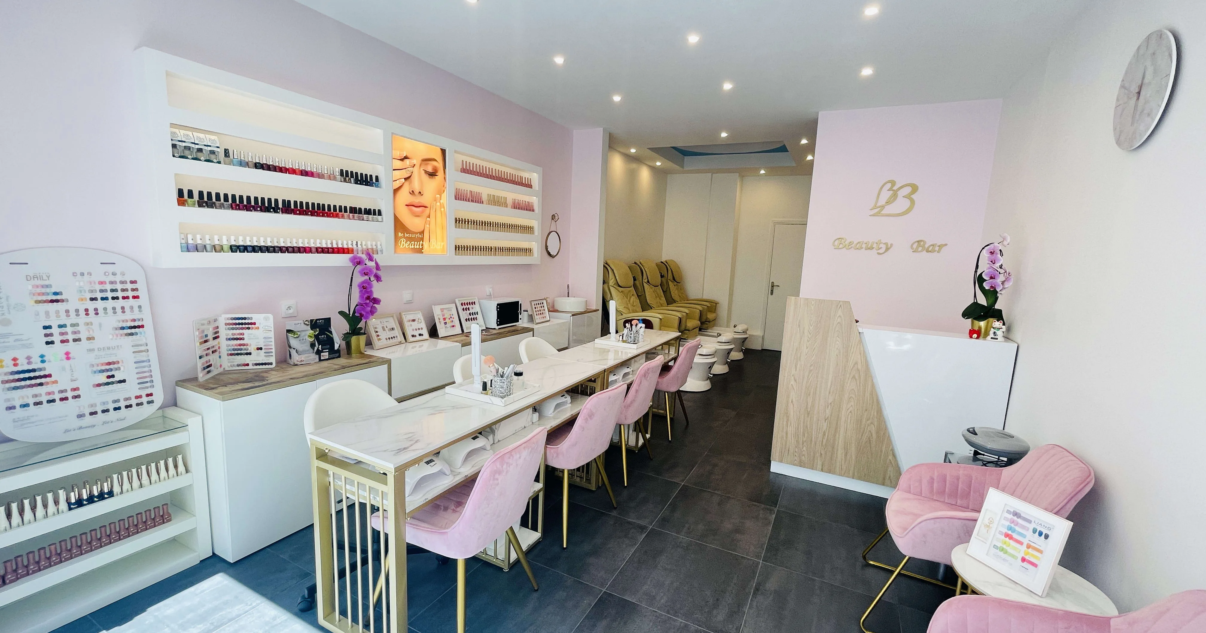 Beauty Bar