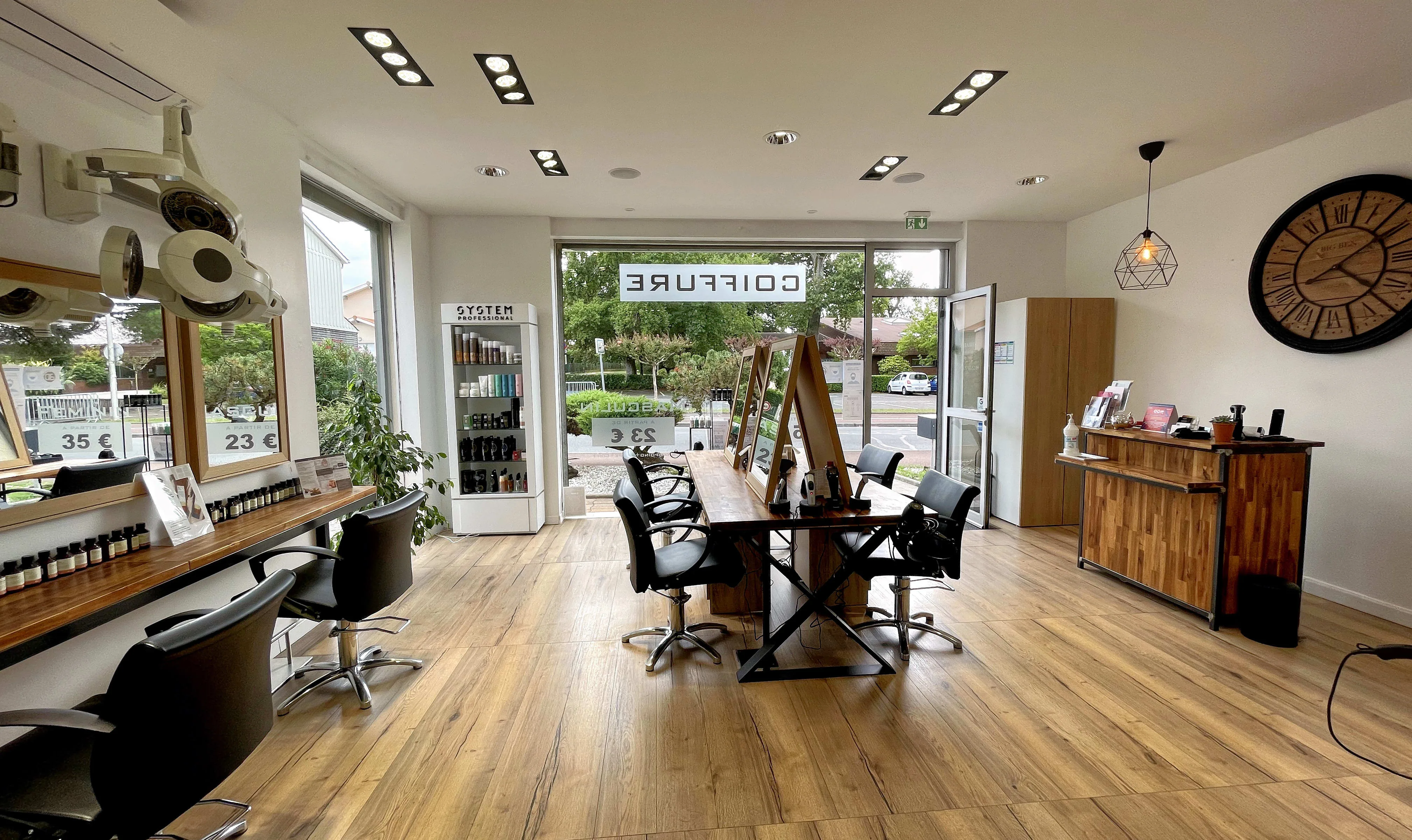 Le Salon - Cestas Bourg