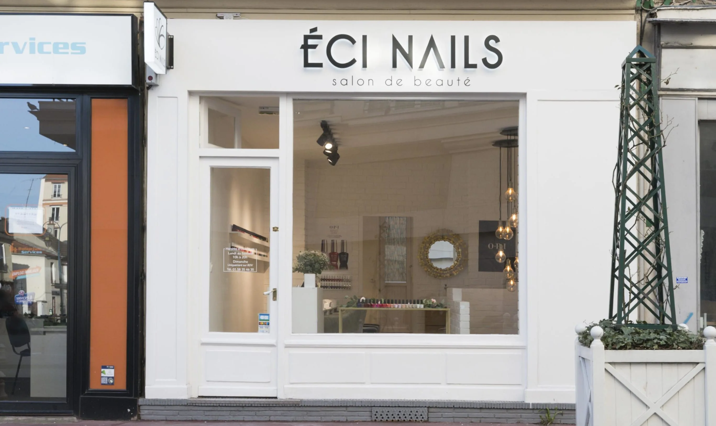 ECI Nails