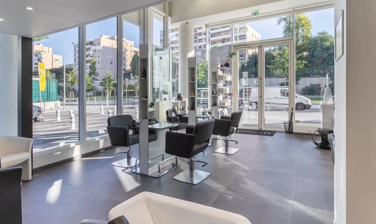 JF Salon de Coiffure