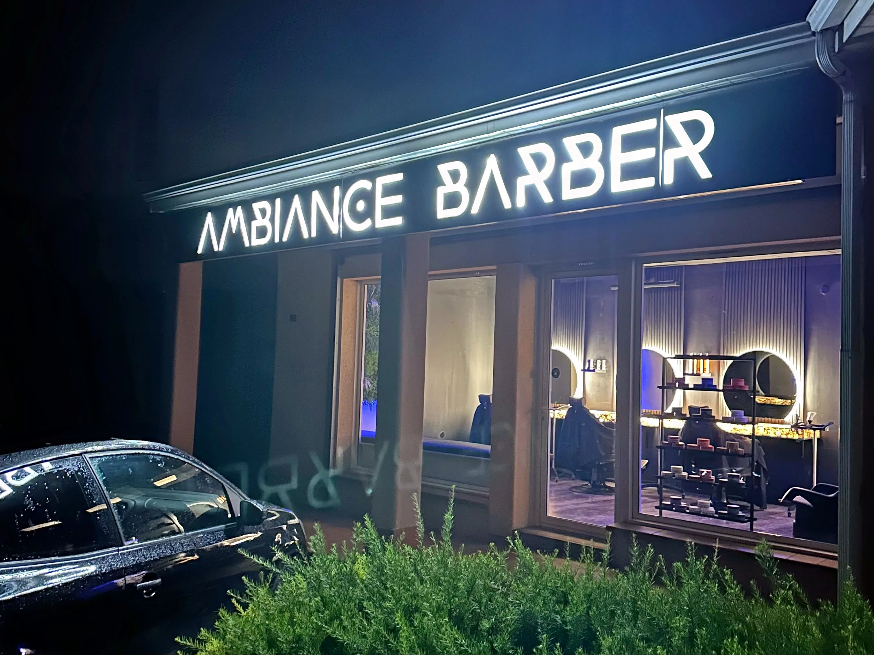 AMBIANCE BARBER