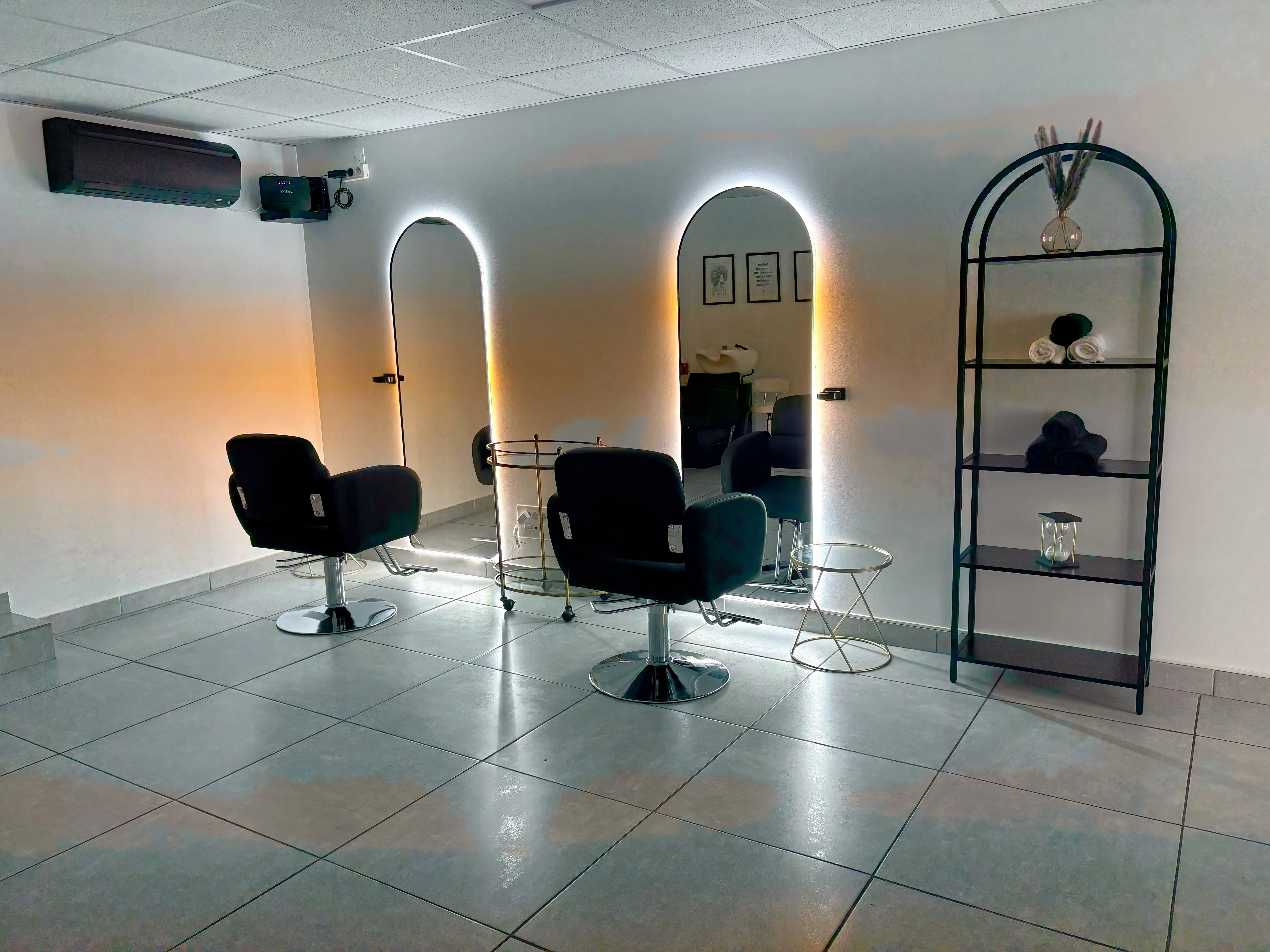 SD BEAUTY ( cryolipolyse/lifting colombien/blanchiment dentaire/spraytan/hydraface/Wavy)